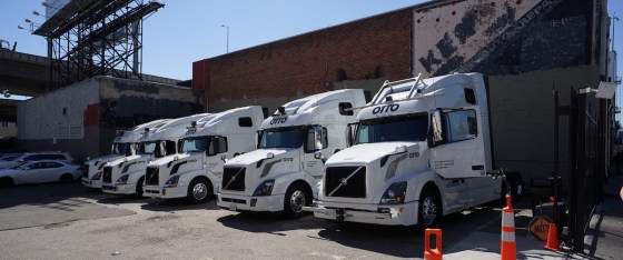 Otto trucks in San Francisco (C) Daniel Lu