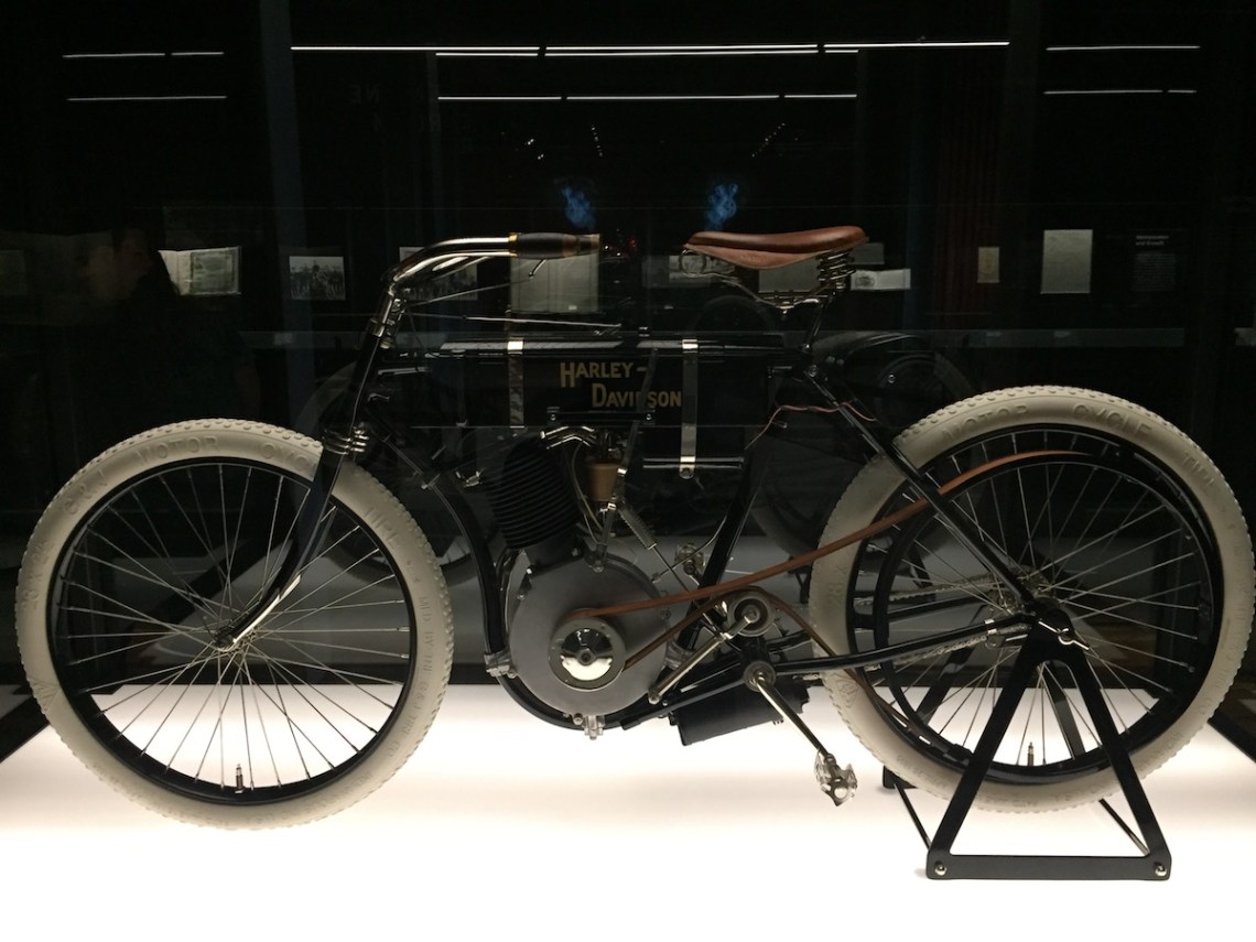 Serial Number One - Atmospheric-Valve Single - ca. 1903