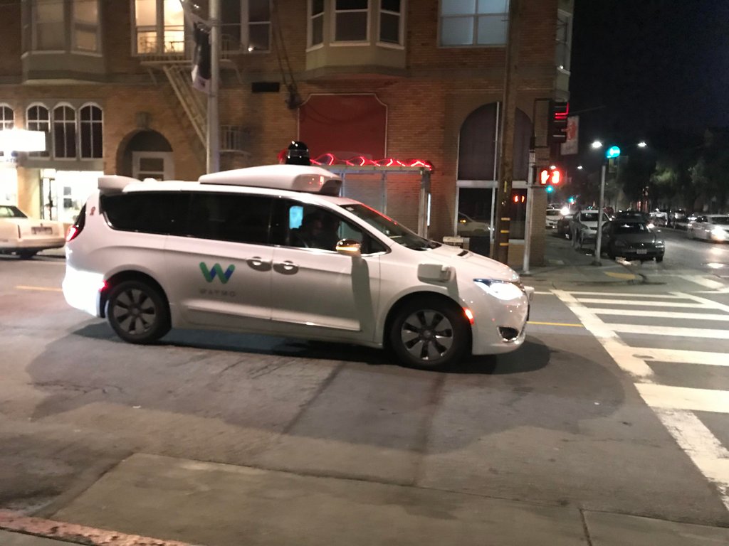 Waymo One SF 1.jpg
