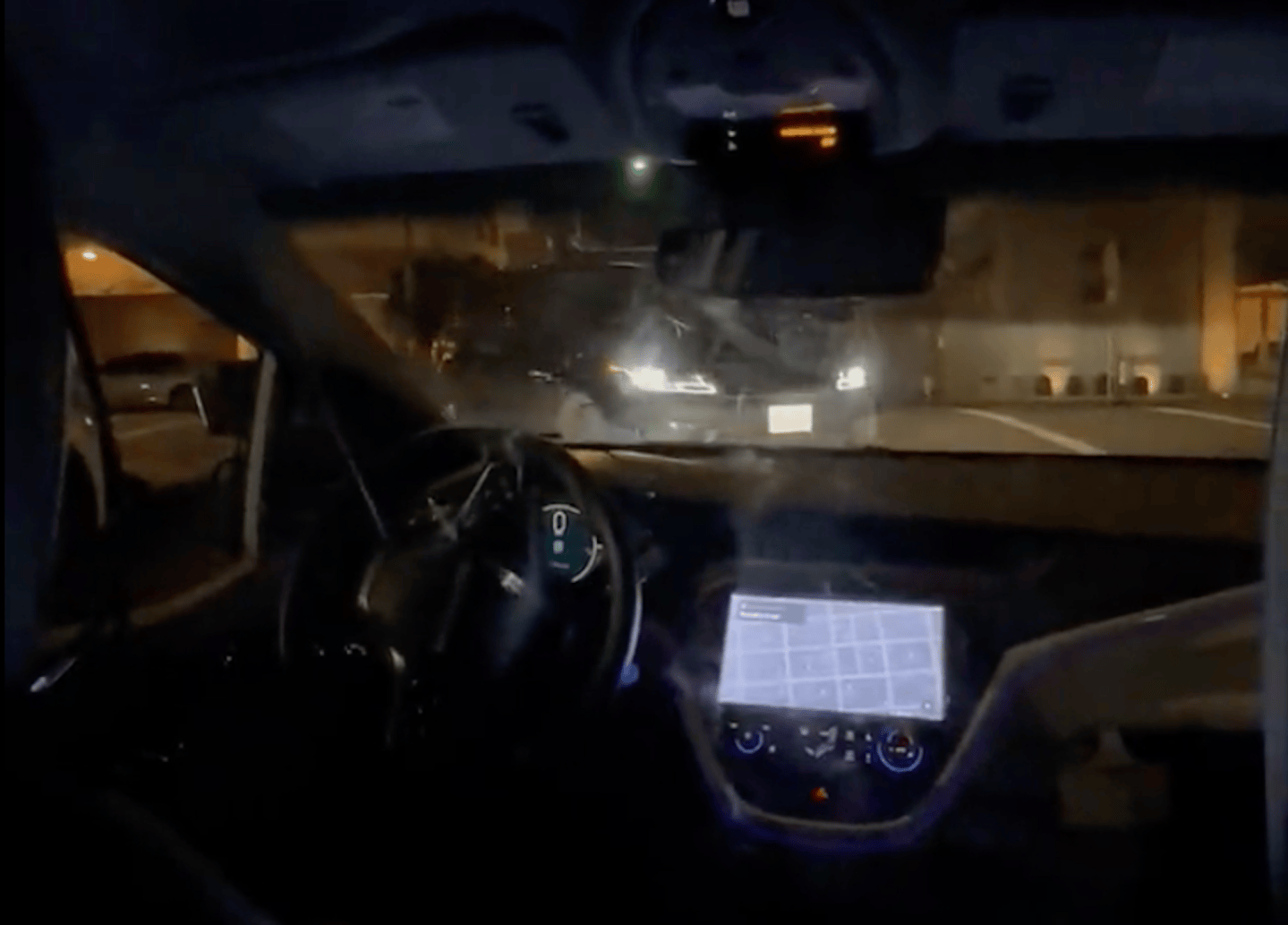 Cruise Stops Human Driver From Driving Wrong Way Down One-Way Street ...